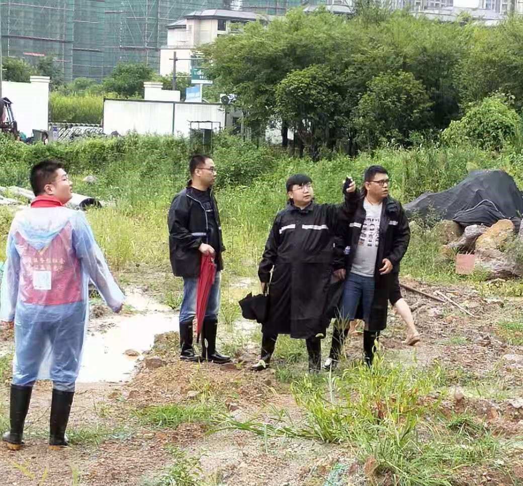 赴德清县巡查，给出下一步防治建议.jpg