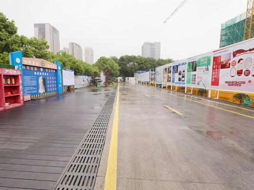 道路硬化及标化设施设置.JPG